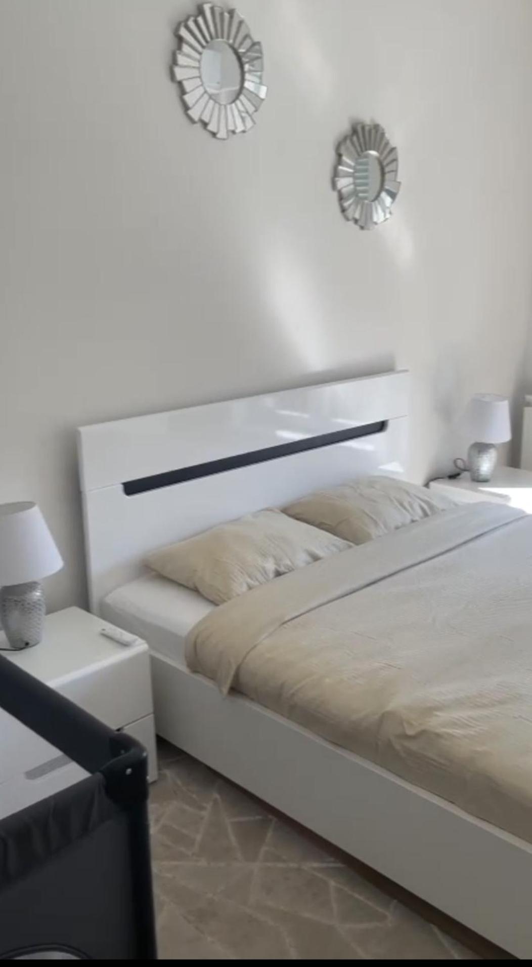 Modern & Cozy 2-Bedroom Vacation Home In Σαράγεβο Εξωτερικό φωτογραφία